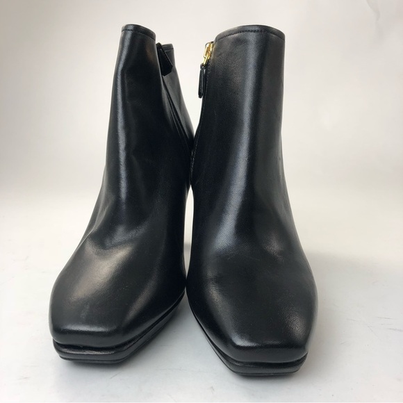 PRADA Black Leather Ankle Boots, Like New, Soft Leather Block Heel BEAUTIFUL! - Picture 6 of 15